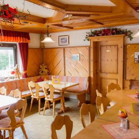 Gasthof Zur Eiche * Karlsfeld